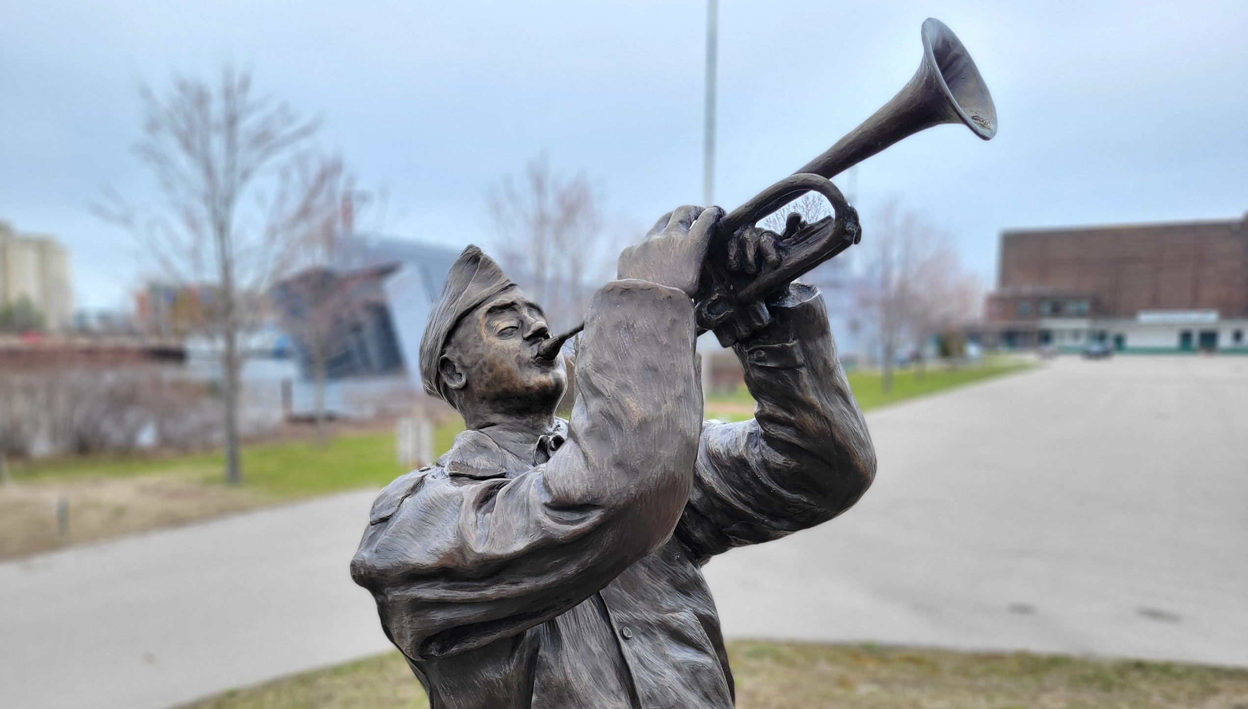 Michigan Roadside Attractions: “Boogie Woogie Bugle Boy” Clarence Zylman Statue, Muskegon