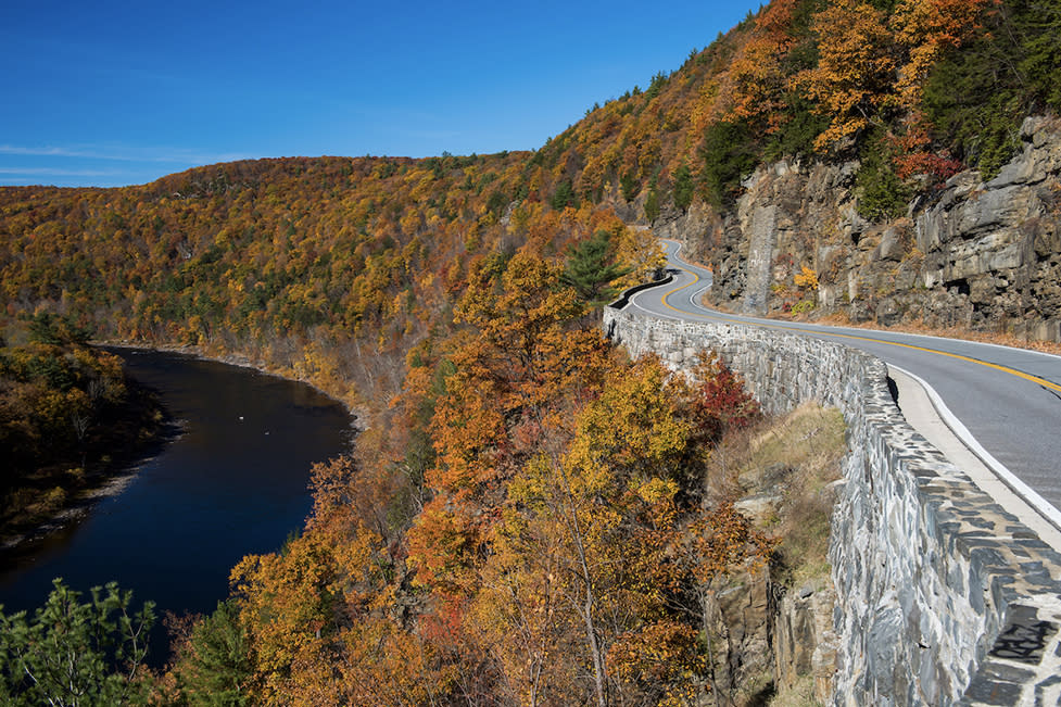 Road Trips for a Scenic Fall Getaway