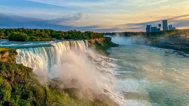 A Weekend in Buffalo and Niagara Falls for Travelers Who Are Blind or Have Low Vision