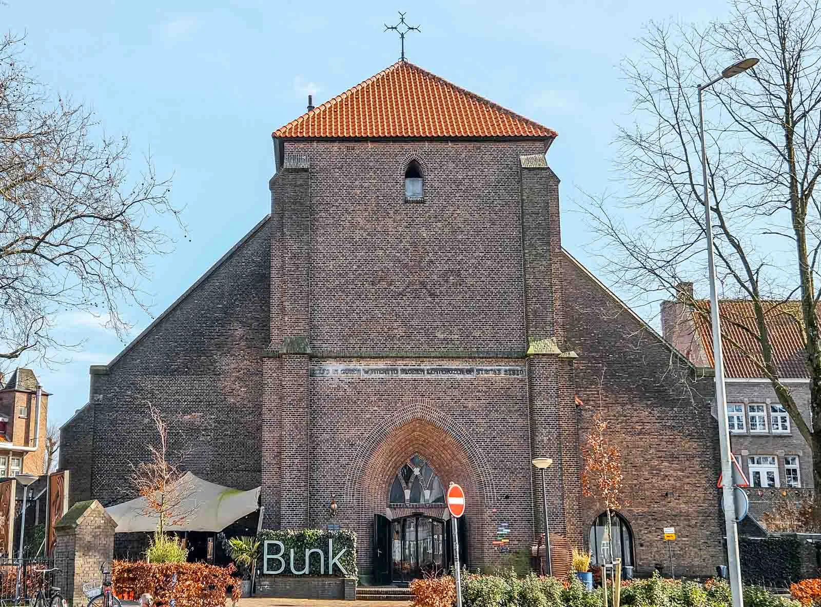 Bunk Hotel Amsterdam | Sleeping in an Old Church