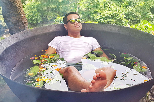 Kawa Hot Bath and River Tubing: A Travel Guide to Tibiao, Antique