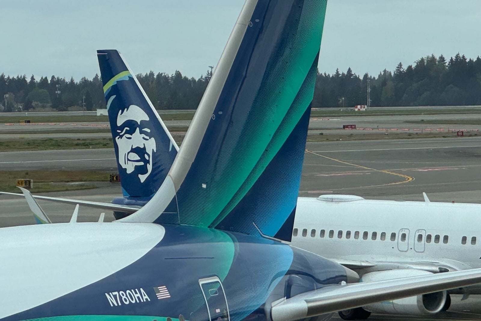Alaska now charges just taxes for lap infants on award tickets